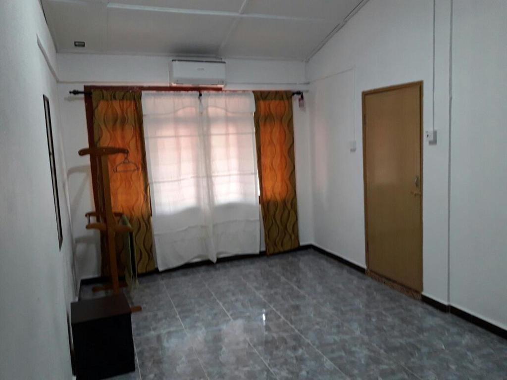 Nur Muslim Homestay At Kota Bharu Eksteriør billede