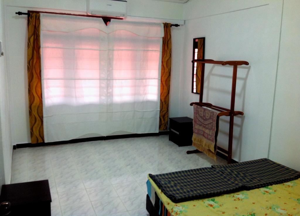 Nur Muslim Homestay At Kota Bharu Eksteriør billede