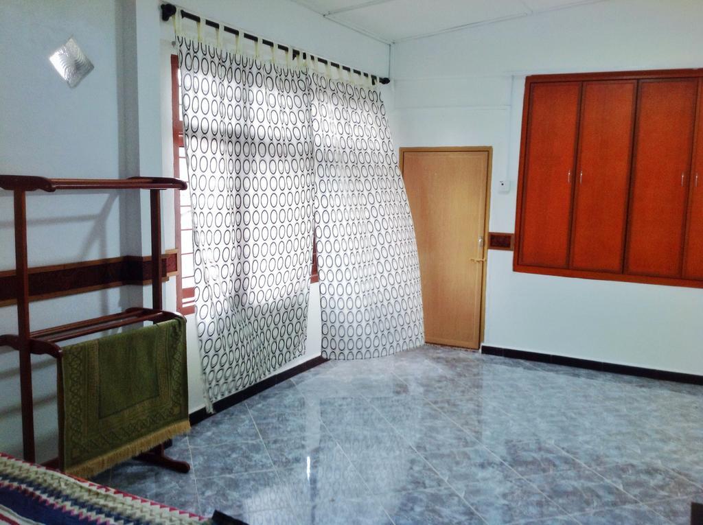 Nur Muslim Homestay At Kota Bharu Eksteriør billede