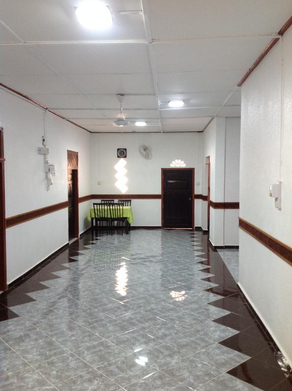 Nur Muslim Homestay At Kota Bharu Eksteriør billede