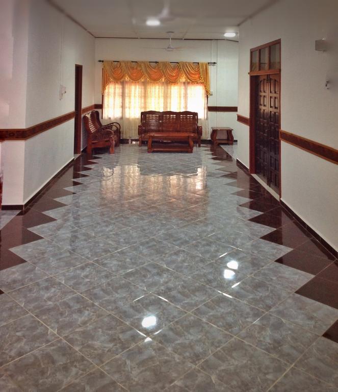 Nur Muslim Homestay At Kota Bharu Eksteriør billede